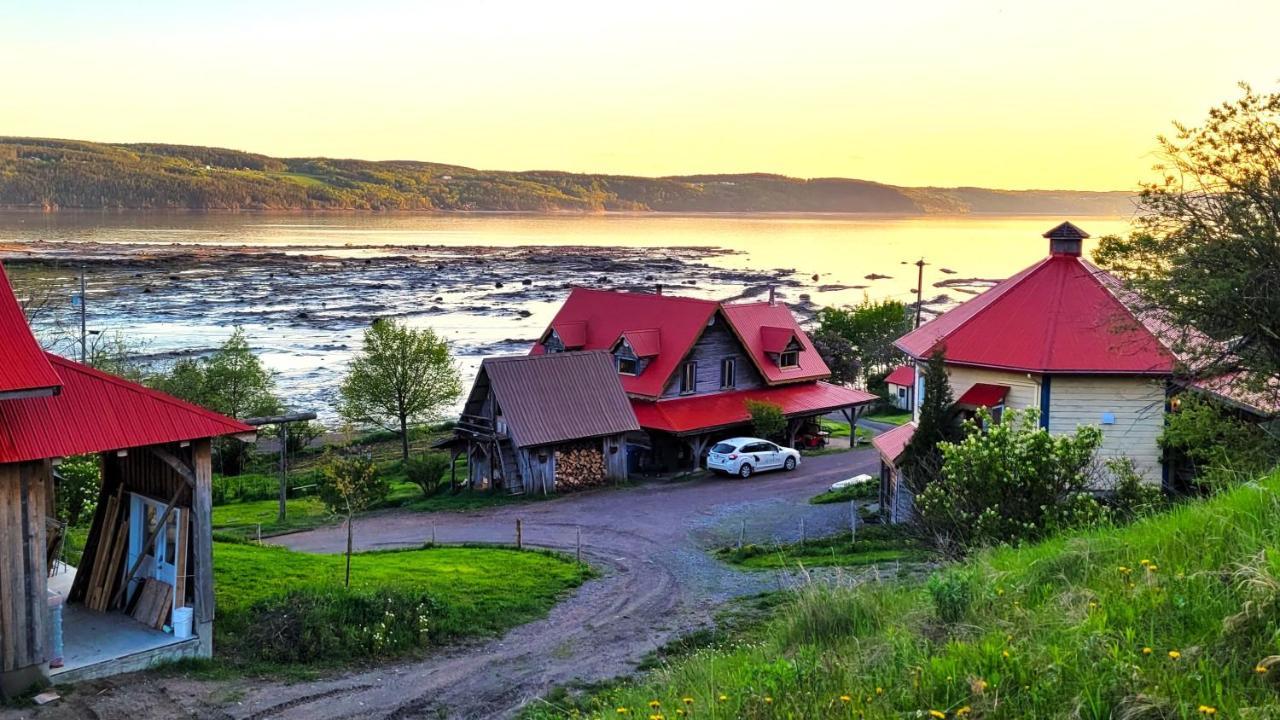La Vieille Ferme, Ecogite Saint-Fulgence Eksteriør bilde